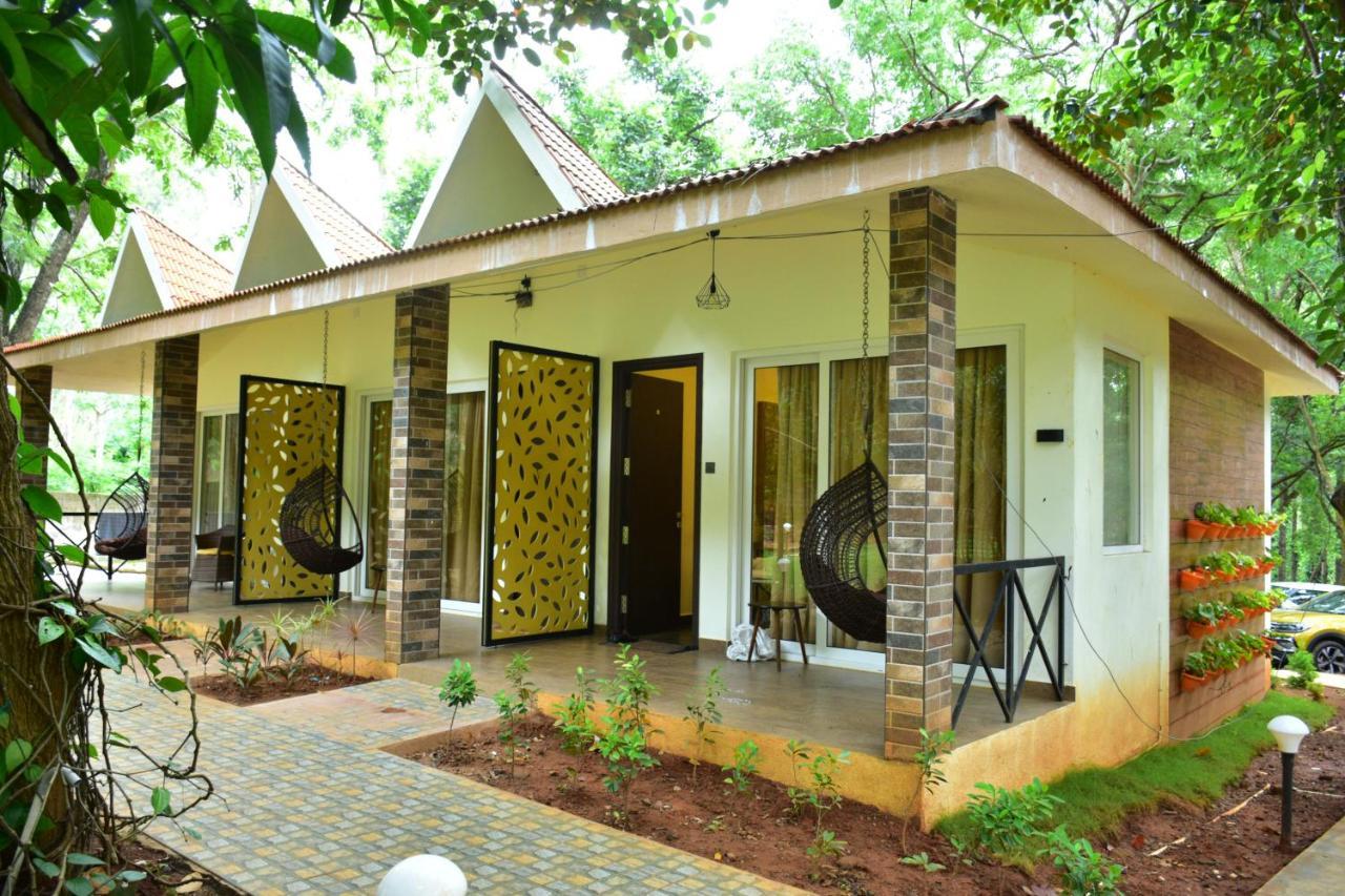 Zeenath Taj Gardens Yelagiri Exterior photo