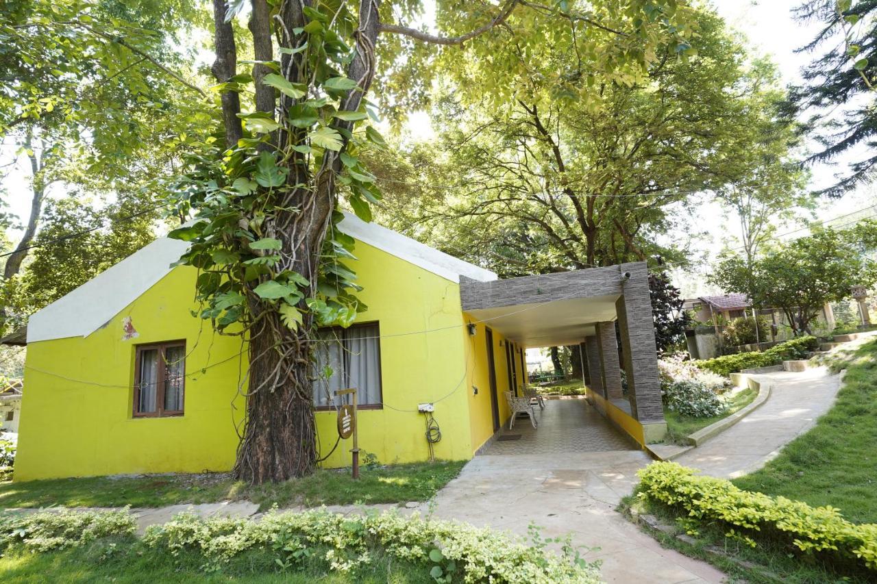 Zeenath Taj Gardens Hotel Yelagiri Exterior photo