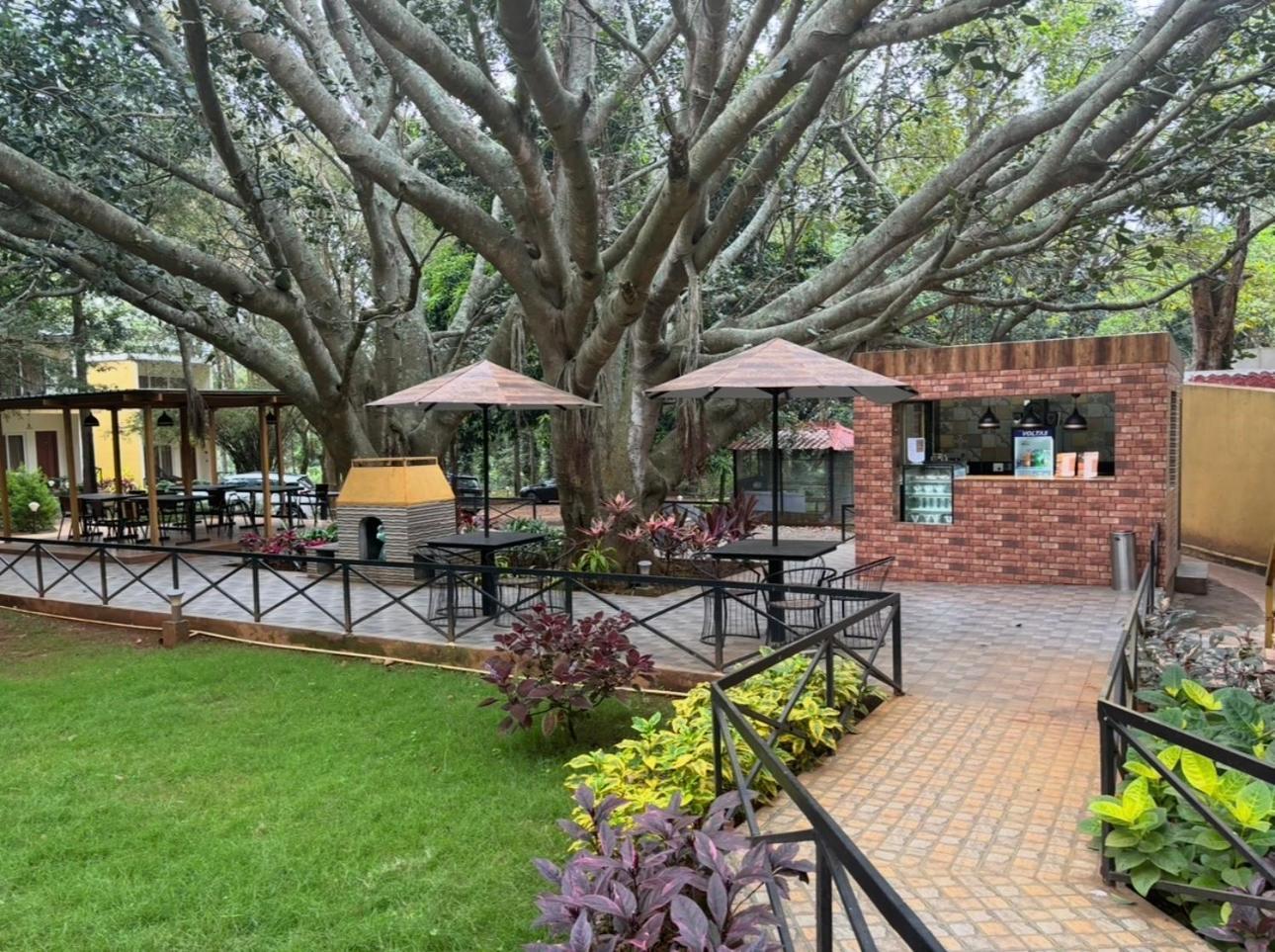 Zeenath Taj Gardens Yelagiri Exterior photo